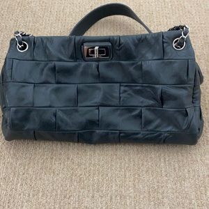 Chanel Grey smooth leather, large quilted bag